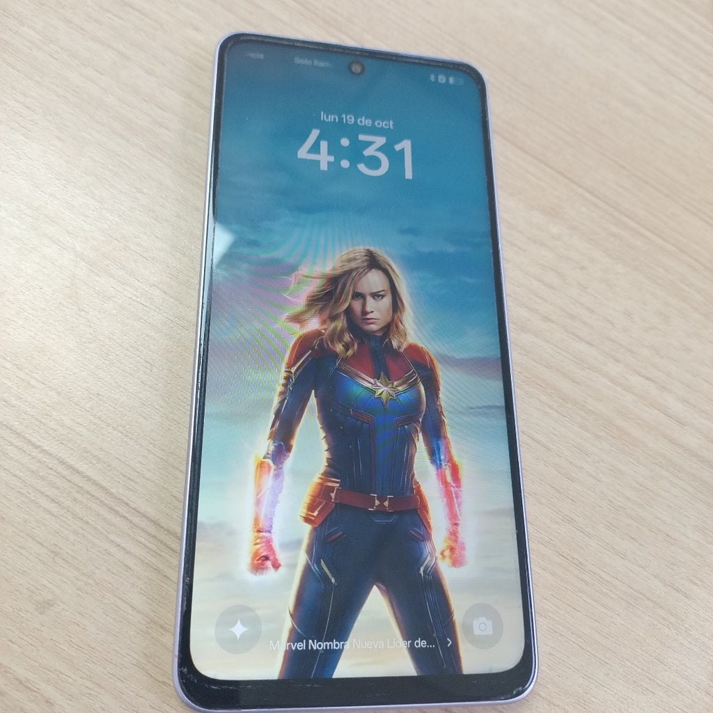 CELULAR OPPO A5 PRO 5G CPH2695 (2025) 256 GB 8 GB RAM (SEMINUEVO)