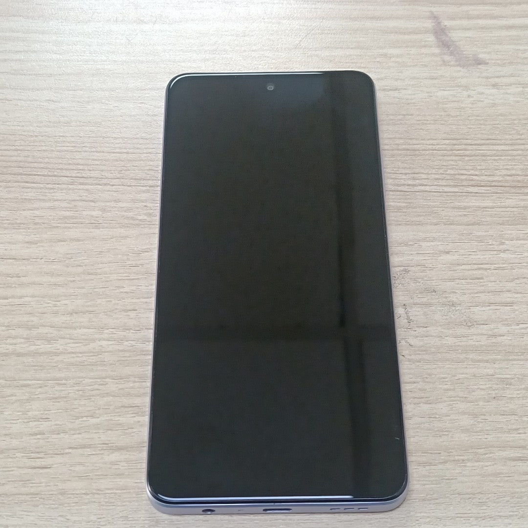 CELULAR OPPO A40 CPH2669 (2024) 256 GB 4 GB RAM (SEMINUEVO)