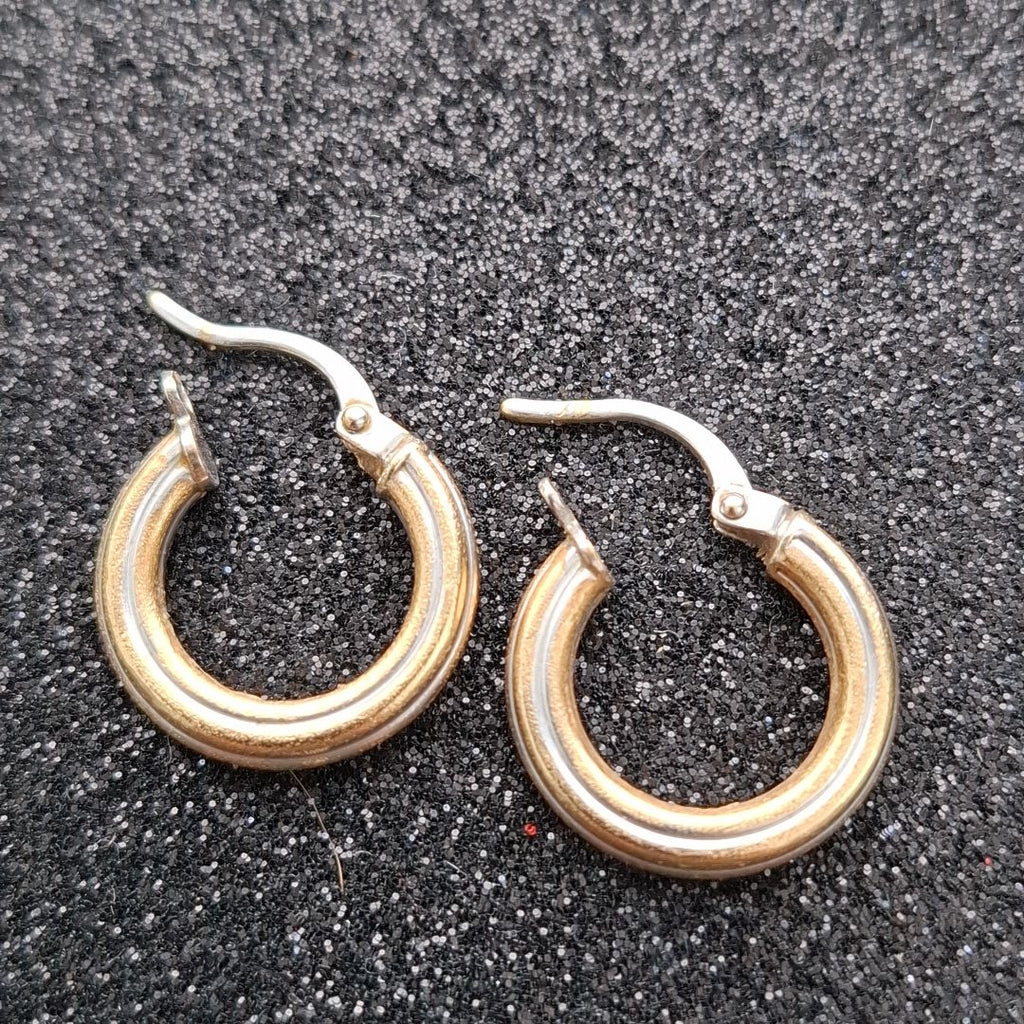 ARRACADAS PAR ORO 10 K 1.6 GRMS (SEMINUEVO)