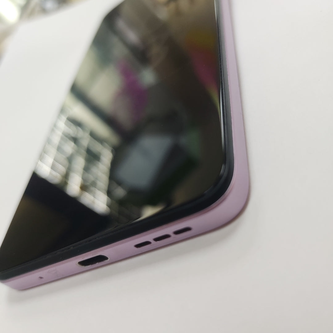 CELULAR MOTOROLA MOTO G24 XT2423-1 (2024) 256 GB 4 GB RAM (SEMINUEVO)