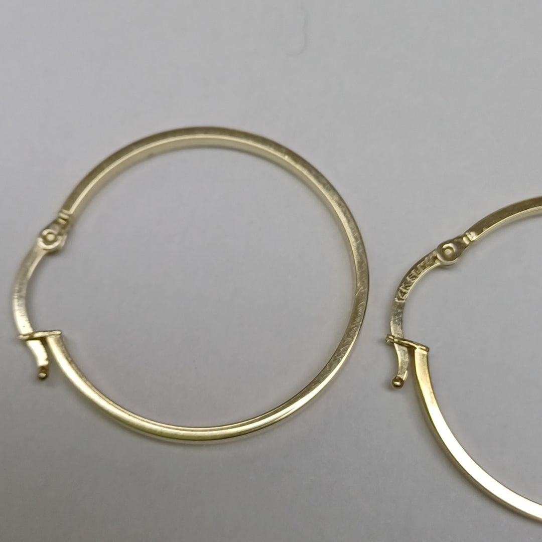 ARRACADAS PAR ORO 14 K 1.4 GRMS (SEMINUEVO)
