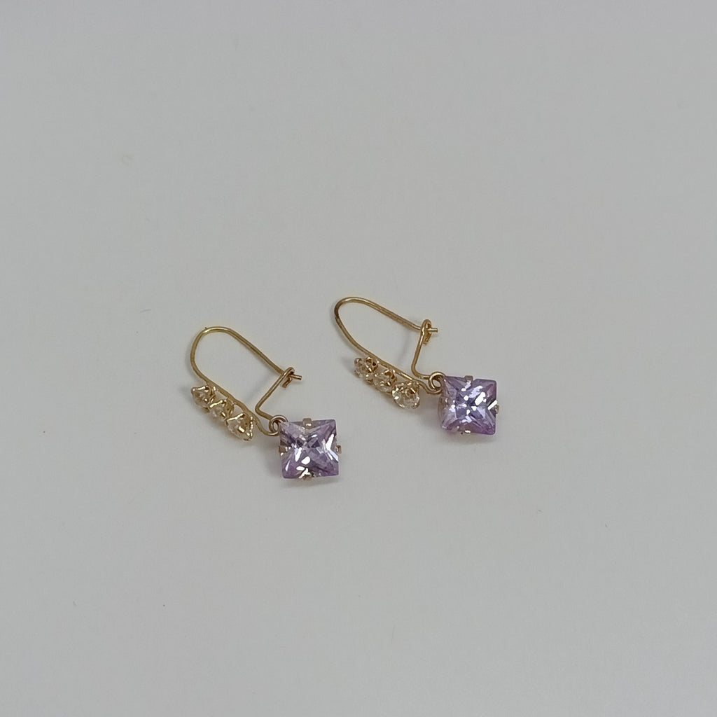 ARETES PAR ORO 10 K 1.5 GRMS (SEMINUEVO)