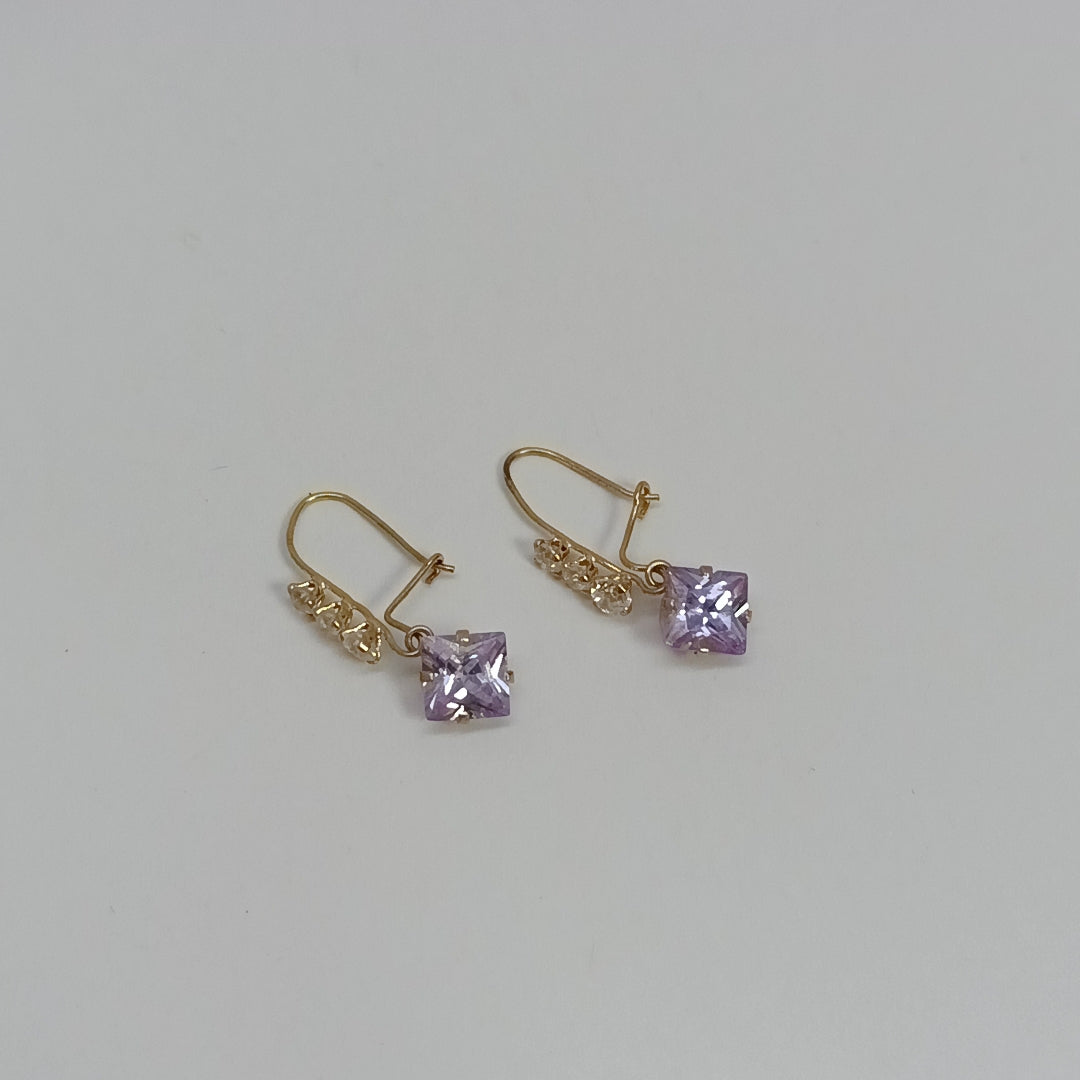 ARETES PAR ORO 10 K 1.5 GRMS (SEMINUEVO)