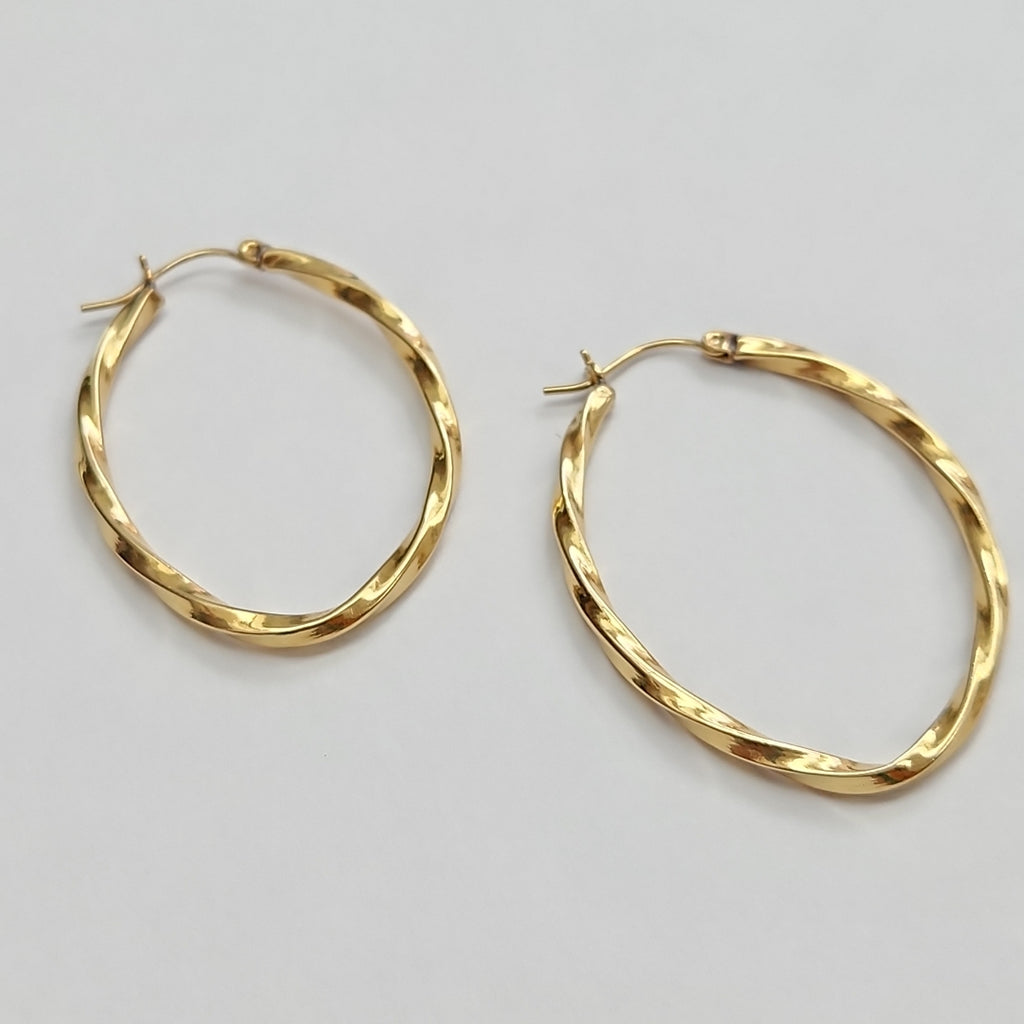 ARRACADAS PAR ORO 14 K 3.2 GRMS (SEMINUEVO)