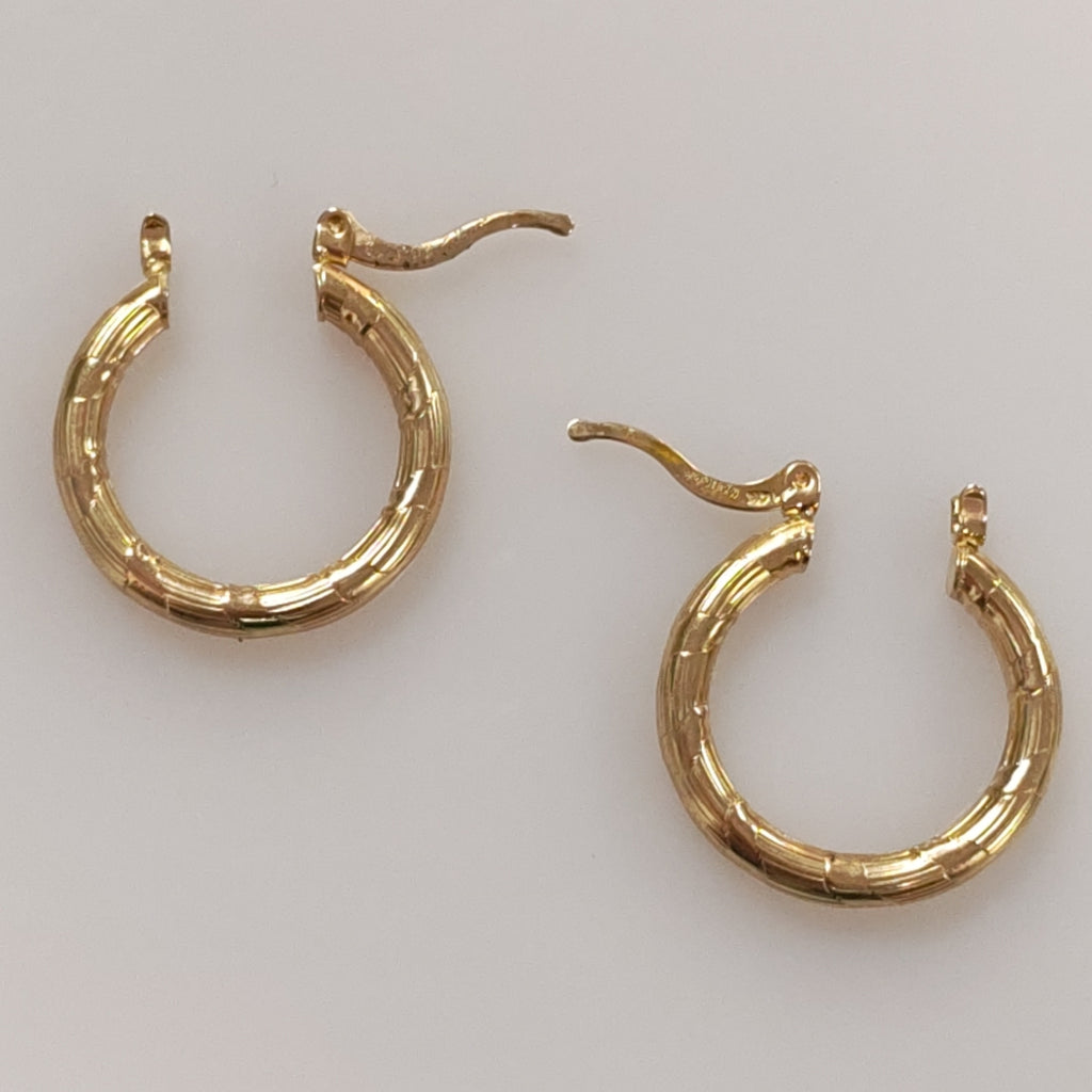 ARETES ARRACADAS 14K 2.7 GR (NUEVO)