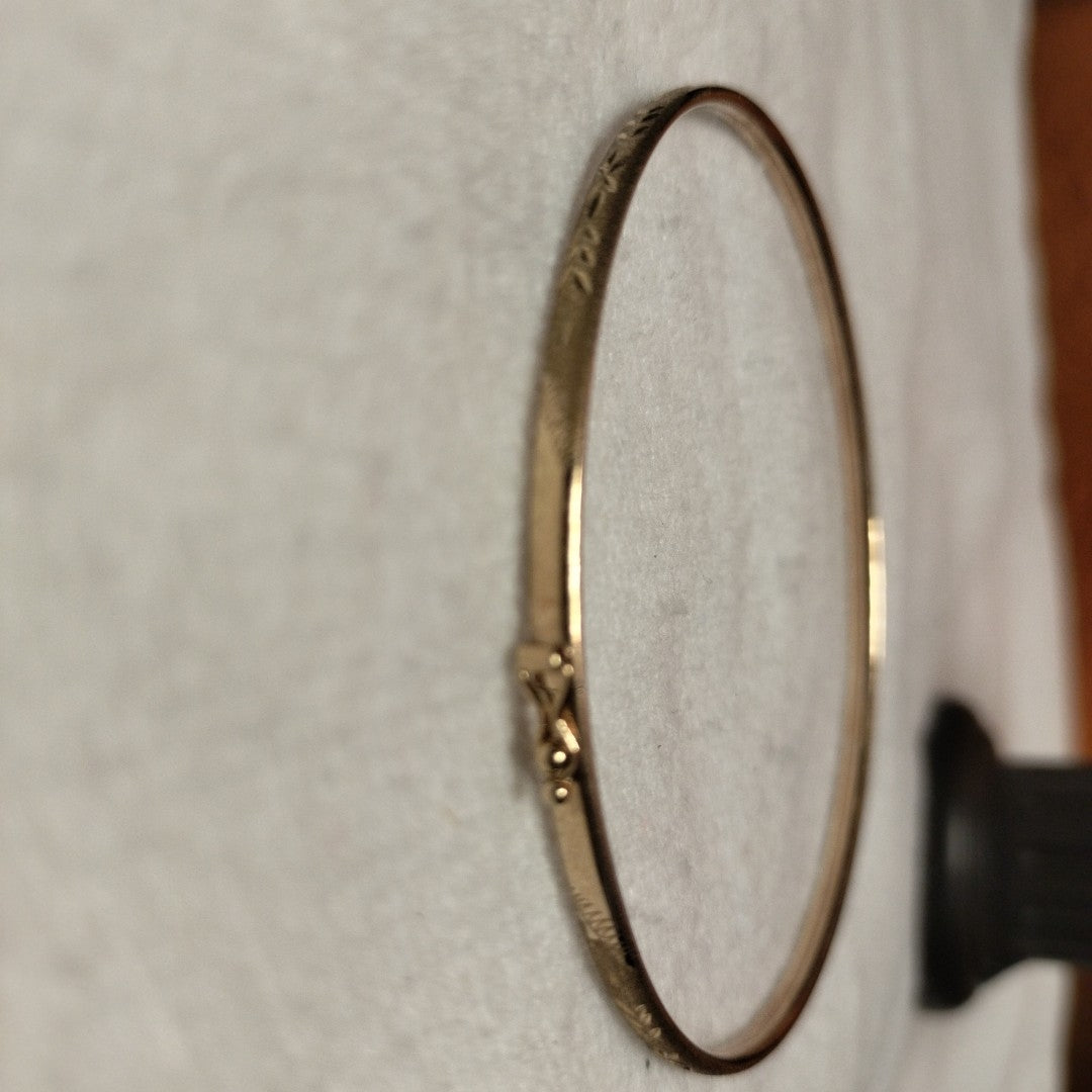 PULSERA RIGIDA ORO 10 K 3,60 GRMS (SEMINUEVO)