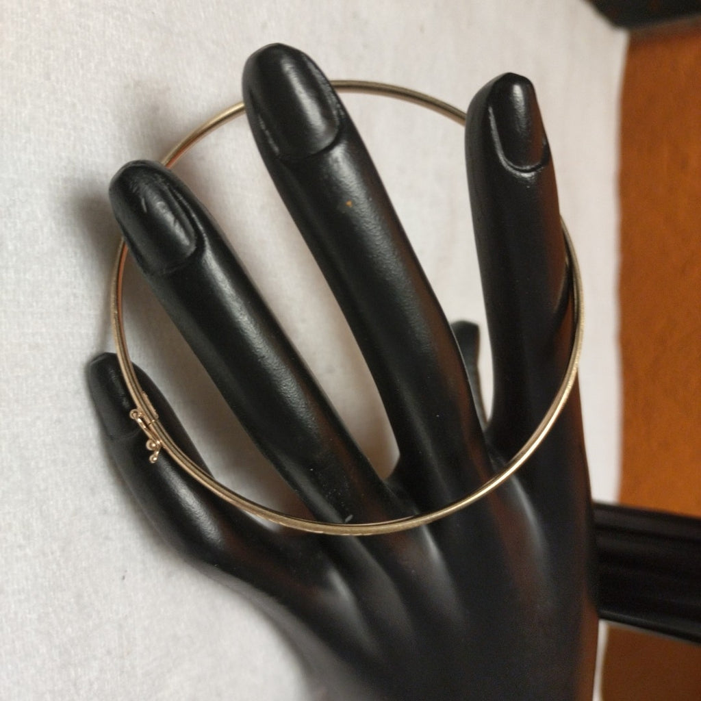 PULSERA RIGIDA ORO 10 K 3,70 GRMS (SEMINUEVO)