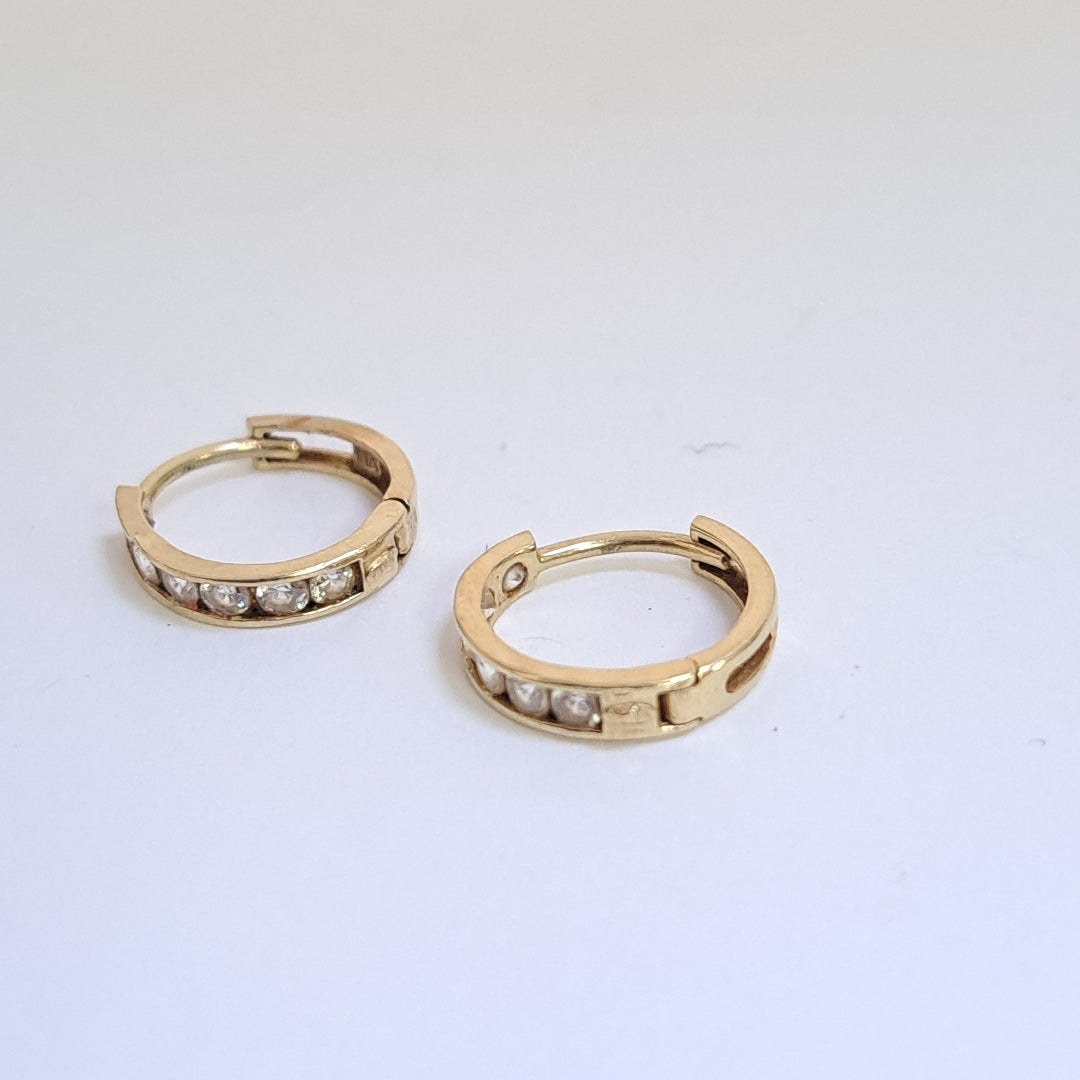 ARRACADAS PAR ORO 14 K 1.3 GRMS (SEMINUEVO)