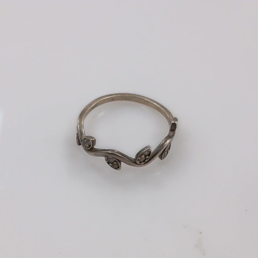 ANILLITO PLATA 1.6 GRMS (SEMINUEVO)