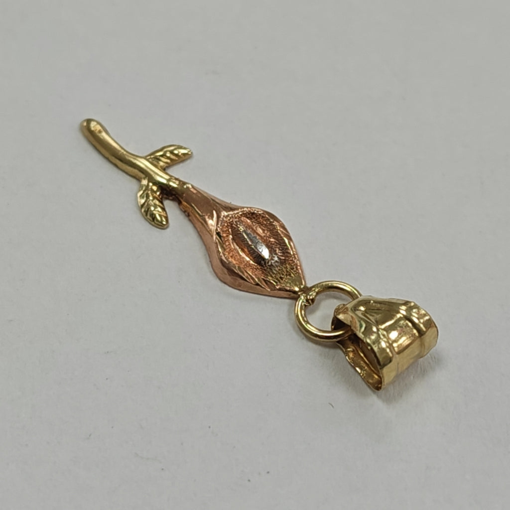 DIJE ORO,ORO COMBINADO 14 K 0,40 GRMS (SEMINUEVO)