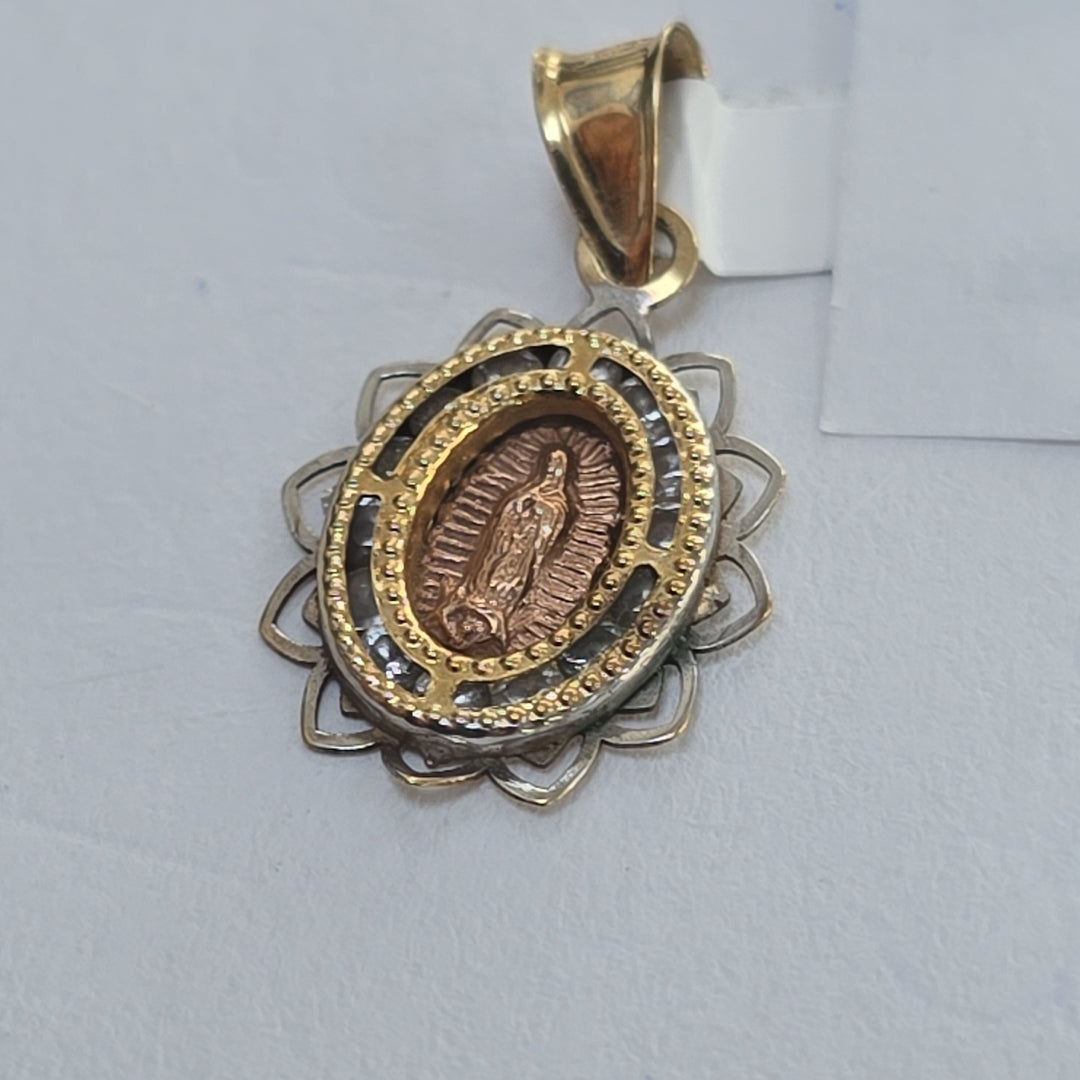 DIJE ORO 10 K 0.7 GRMS (SEMINUEVO)