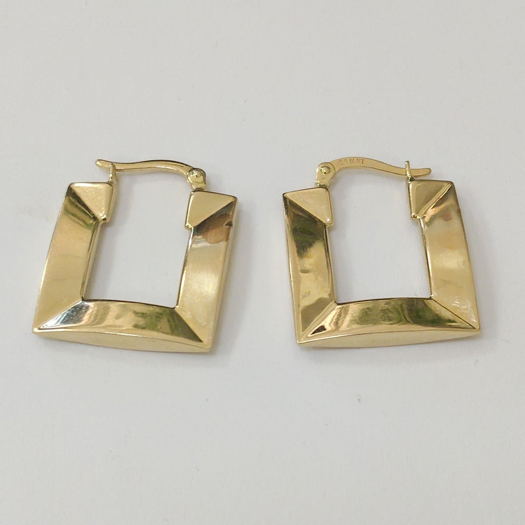 ARRACADAS PAR ORO 14 K 2.8 GRMS (SEMINUEVO)