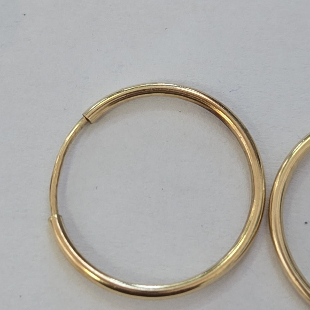 ARRACADAS PAR ORO 10 K 0.8 GRMS (SEMINUEVO)