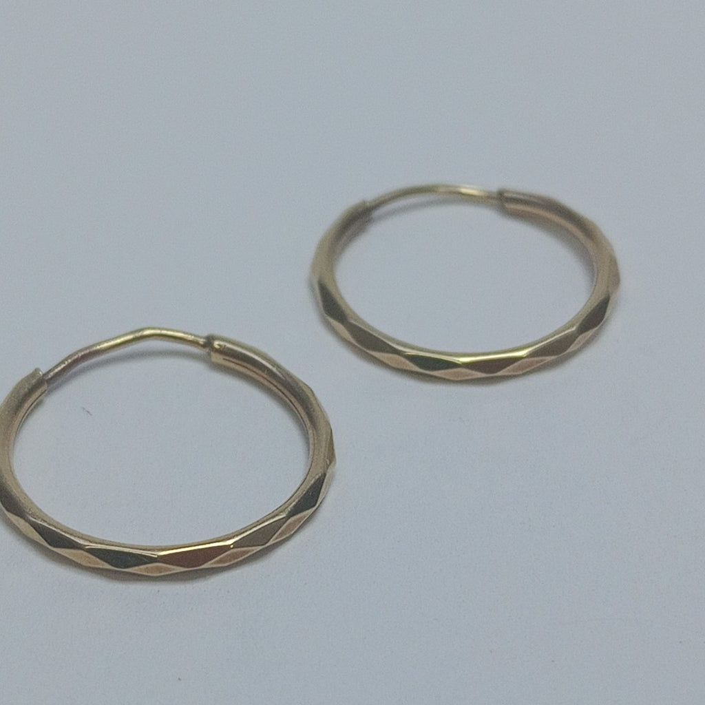 ARRACADAS PAR ORO 14 K 1.2 GRMS (SEMINUEVO)