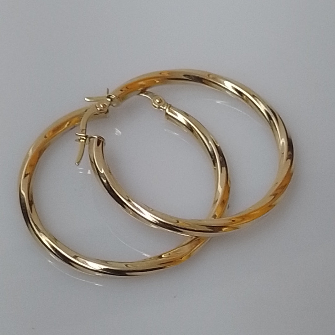 ARRACADAS PAR ORO 14 K 2.9 GRMS (SEMINUEVO)