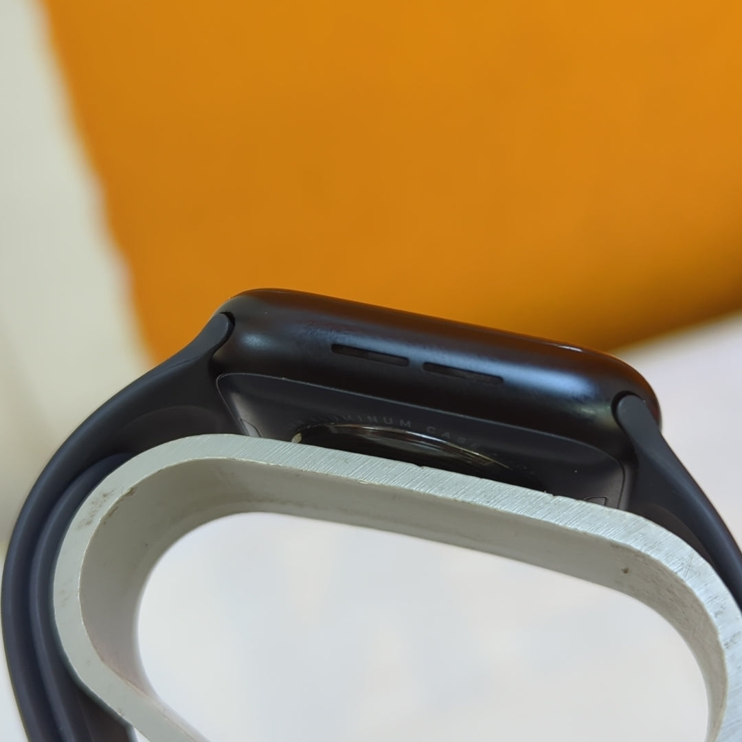 SMARTWATCH APPLE SE 2 ALUMINIO A2723 44 MM GPS (SEMINUEVO)