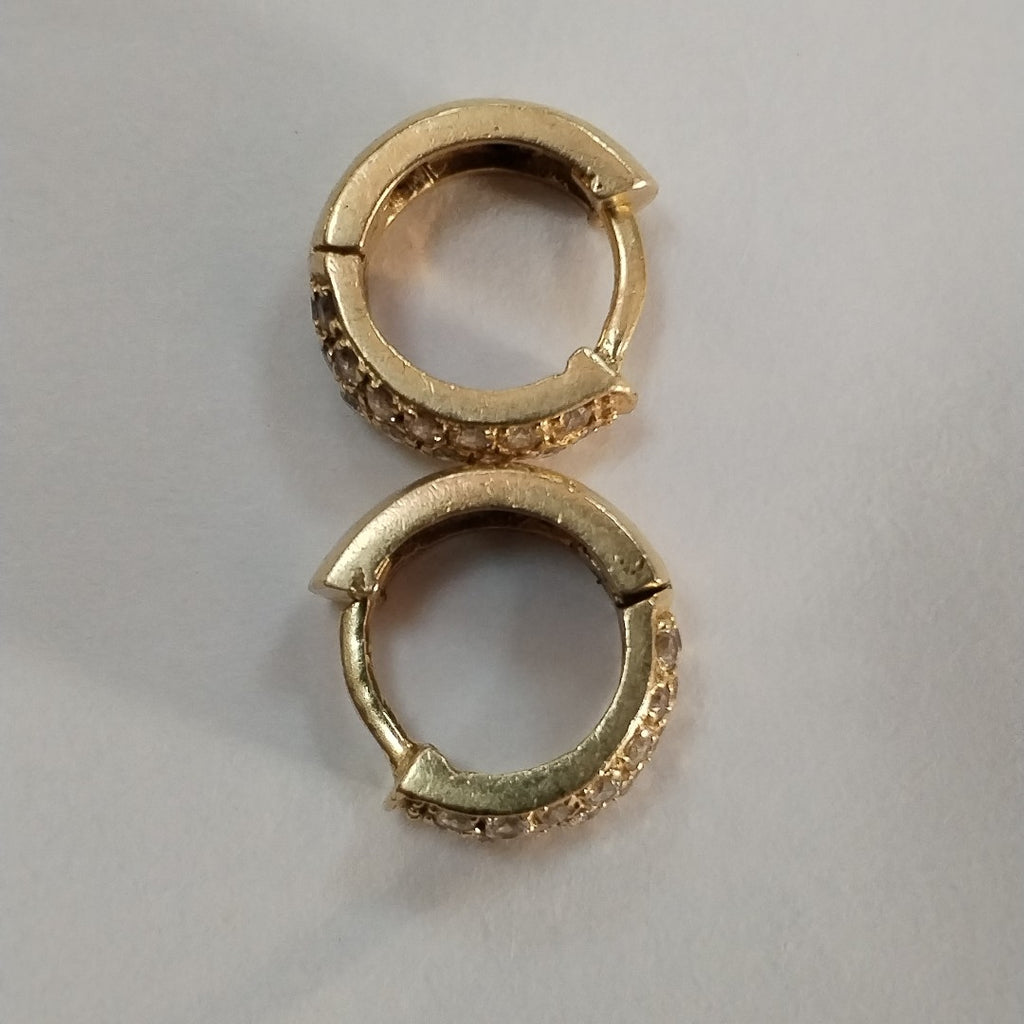 ARRACADAS PAR ORO 10 K 4.1 GRMS (SEMINUEVO)