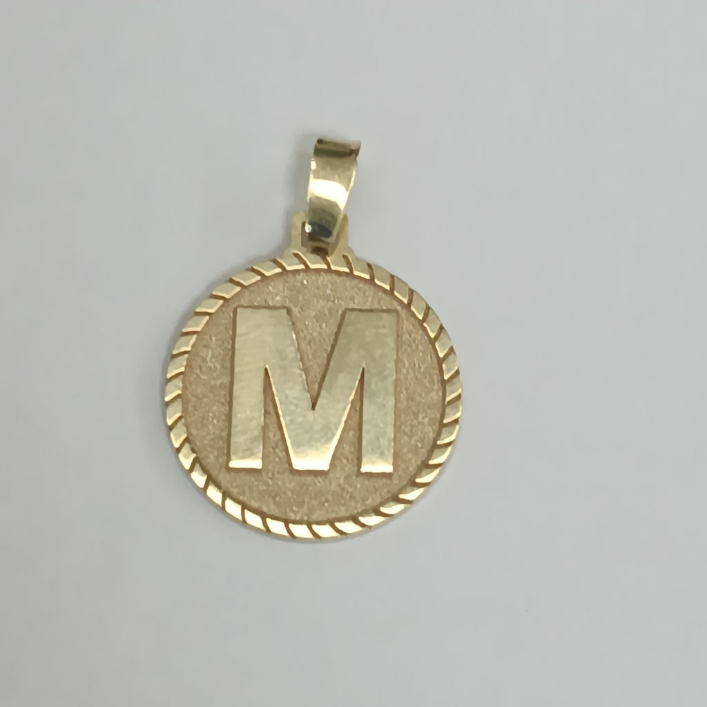 DIJE INICIAL M 14K 1.3 GR DLO 06 M (NUEVO)