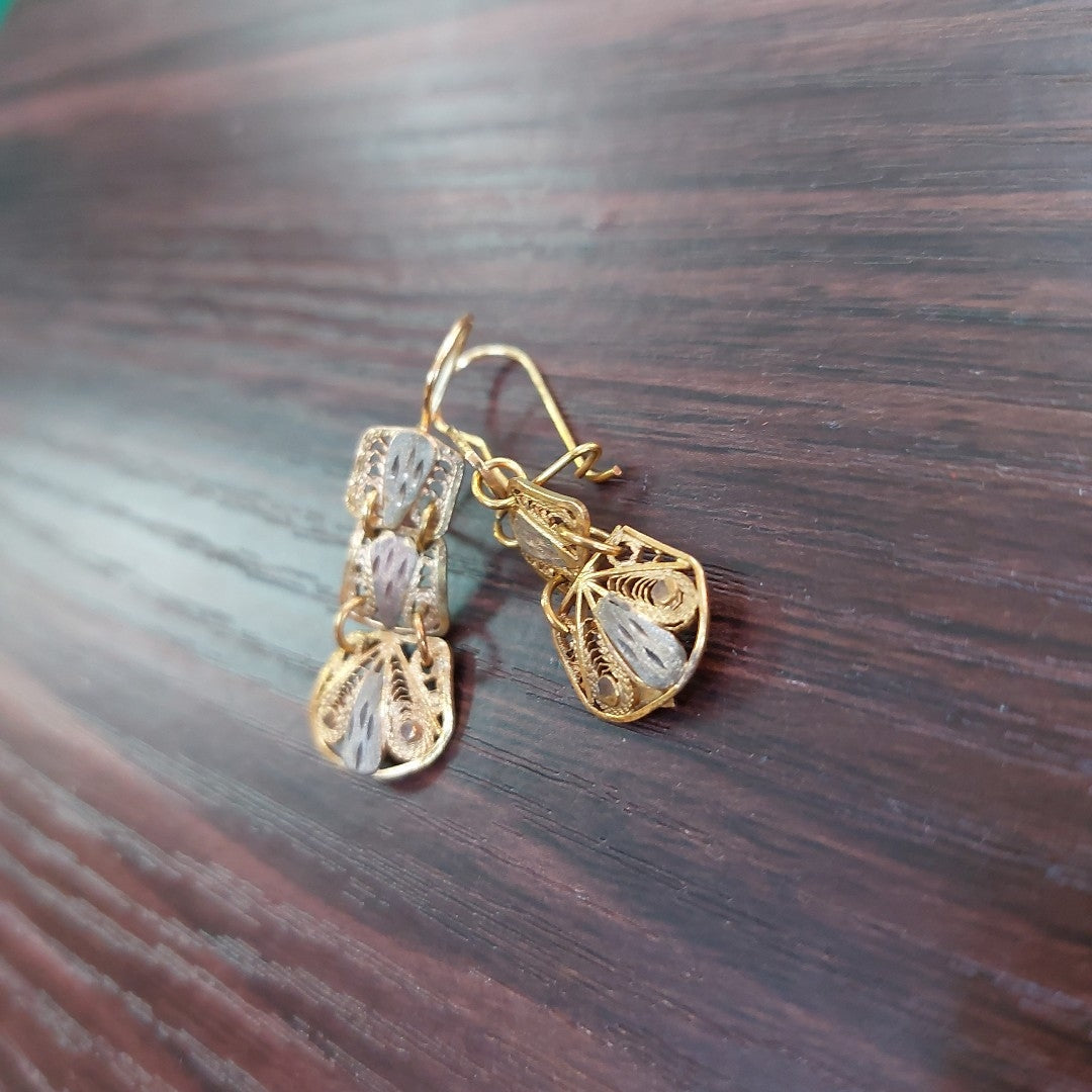 ARETES PAR ORO 8 K 3.3 GRMS (SEMINUEVO)