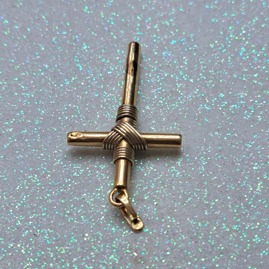 DIJE ORO 14 K 2,40 GRMS (SEMINUEVO)