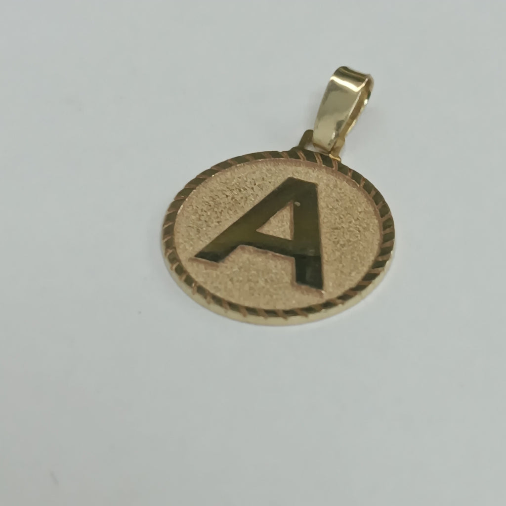 DIJE INICIAL A 14K 1.2 GR DLO 06 A (NUEVO)