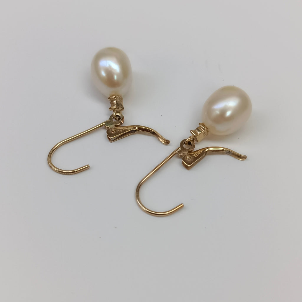 ARETES PAR ORO 14 K 2.7 GRMS (SEMINUEVO)