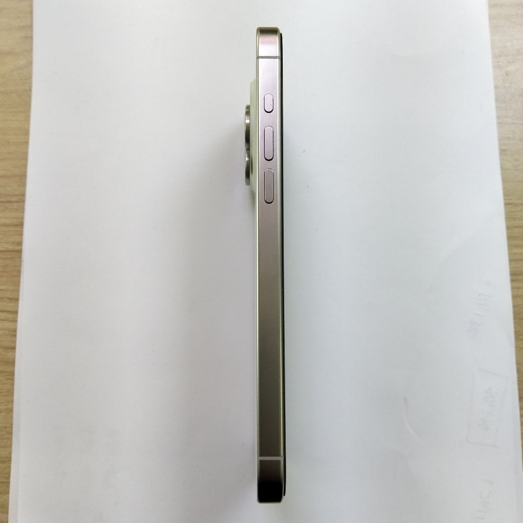 CELULAR APPLE IPHONE 15 PRO MAX A2849 (2023) 256 GB 8 GB RAM (SEMINUEVO)