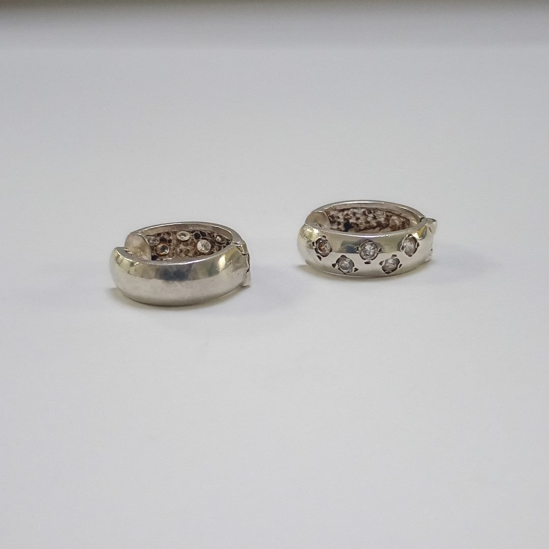 ARRACADAS PAR PLATA 3,80 GRMS (SEMINUEVO)