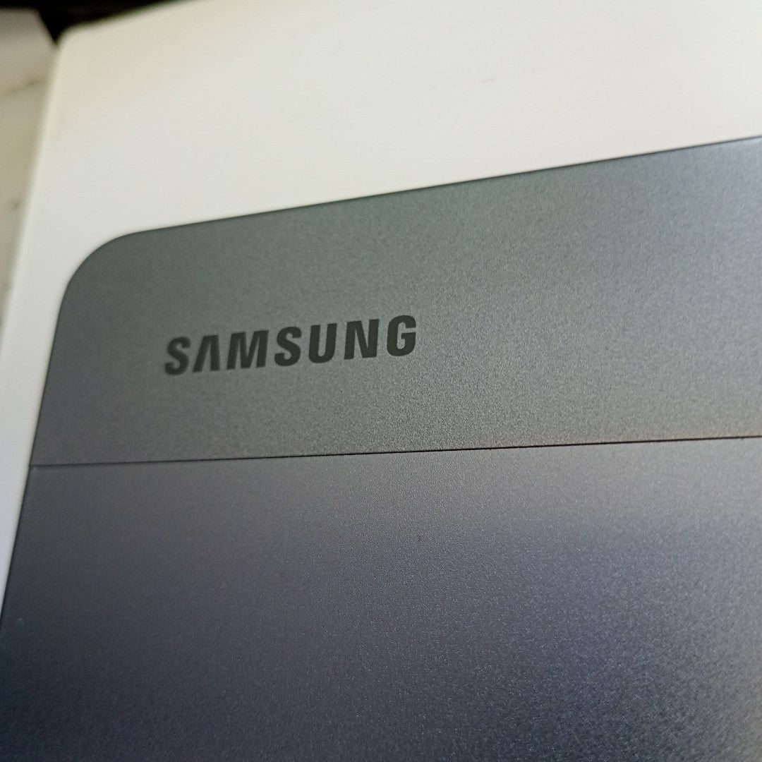TABLETA SAMSUNG GALAXY TAB A11+ SM-X230 (2025) 128 GB 6 GB RAM (SEMINUEVO)