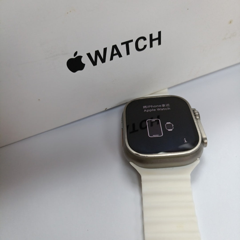 SMARTWATCH APPLE ULTRA TITANIO A2622 49 MM GPS + CELULAR (SEMINUEVO)