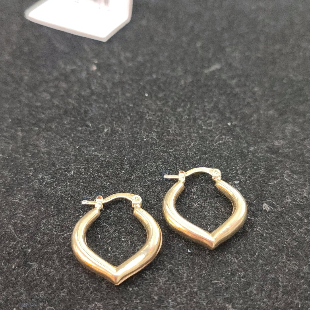 ARETES ARRACADAS 14K 2.1 GR (NUEVO)