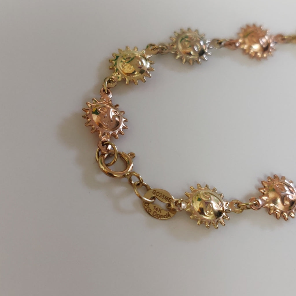 PULSERA TEJIDO ESPECIAL CON FIGURA SOLES COMBINADO 14K 18 CM 2.7 GR PTR14 (NUEVO)