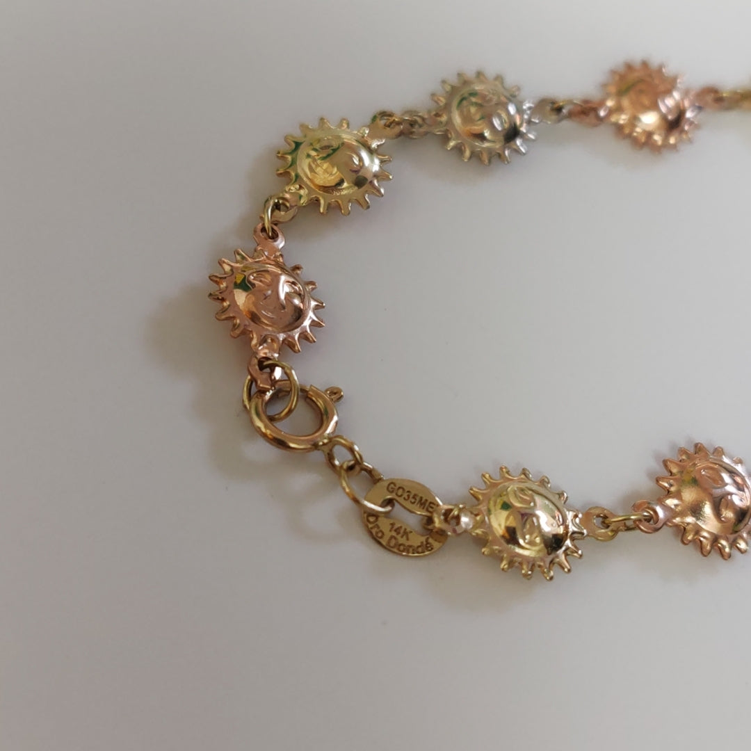 PULSERA TEJIDO ESPECIAL CON FIGURA SOLES COMBINADO 14K 18 CM 2.7 GR PTR14 (NUEVO)