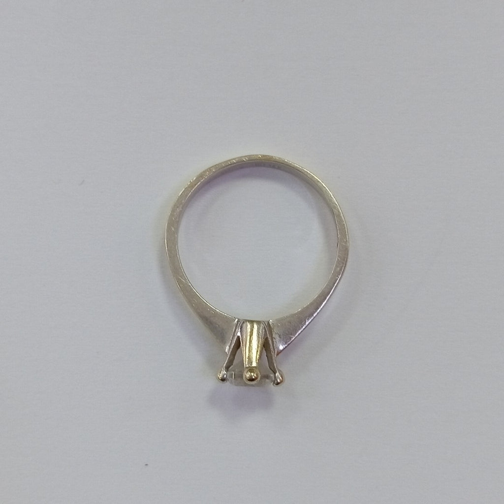 ANILLITO ORO BLANCO 14 K 2.7 GRMS (SEMINUEVO)