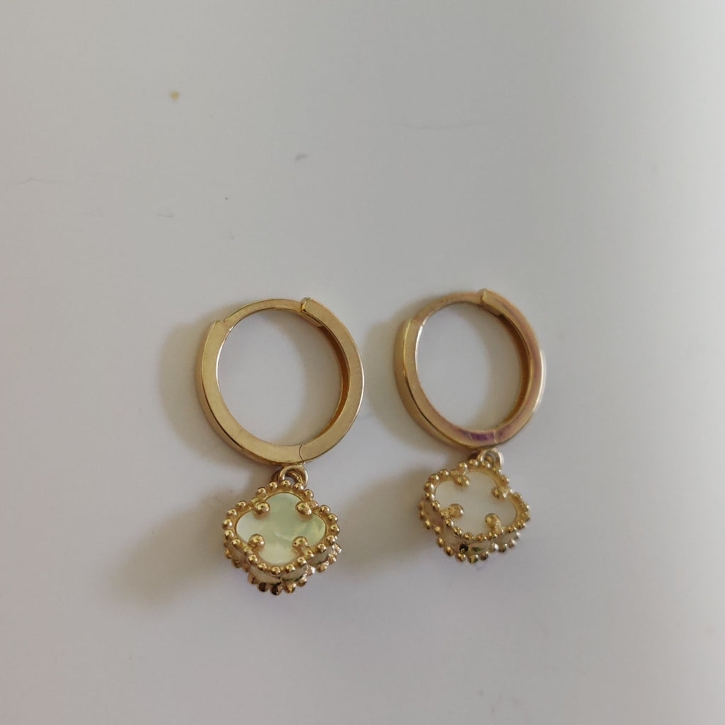 HUGGIES ORO 14K 2.1 (NUEVO)
