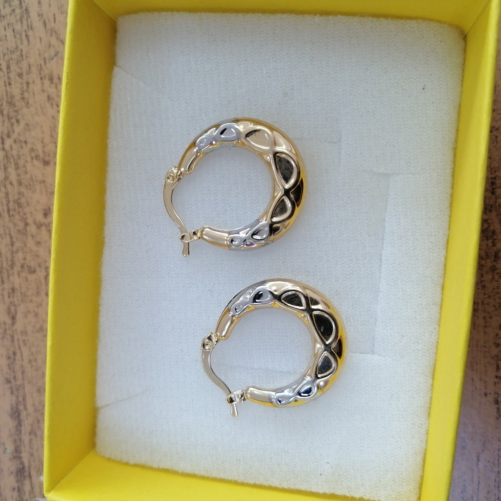 ARETES ARRACADAS COMBINADAS CON INFINITO 14K 2.1 GR (NUEVO)