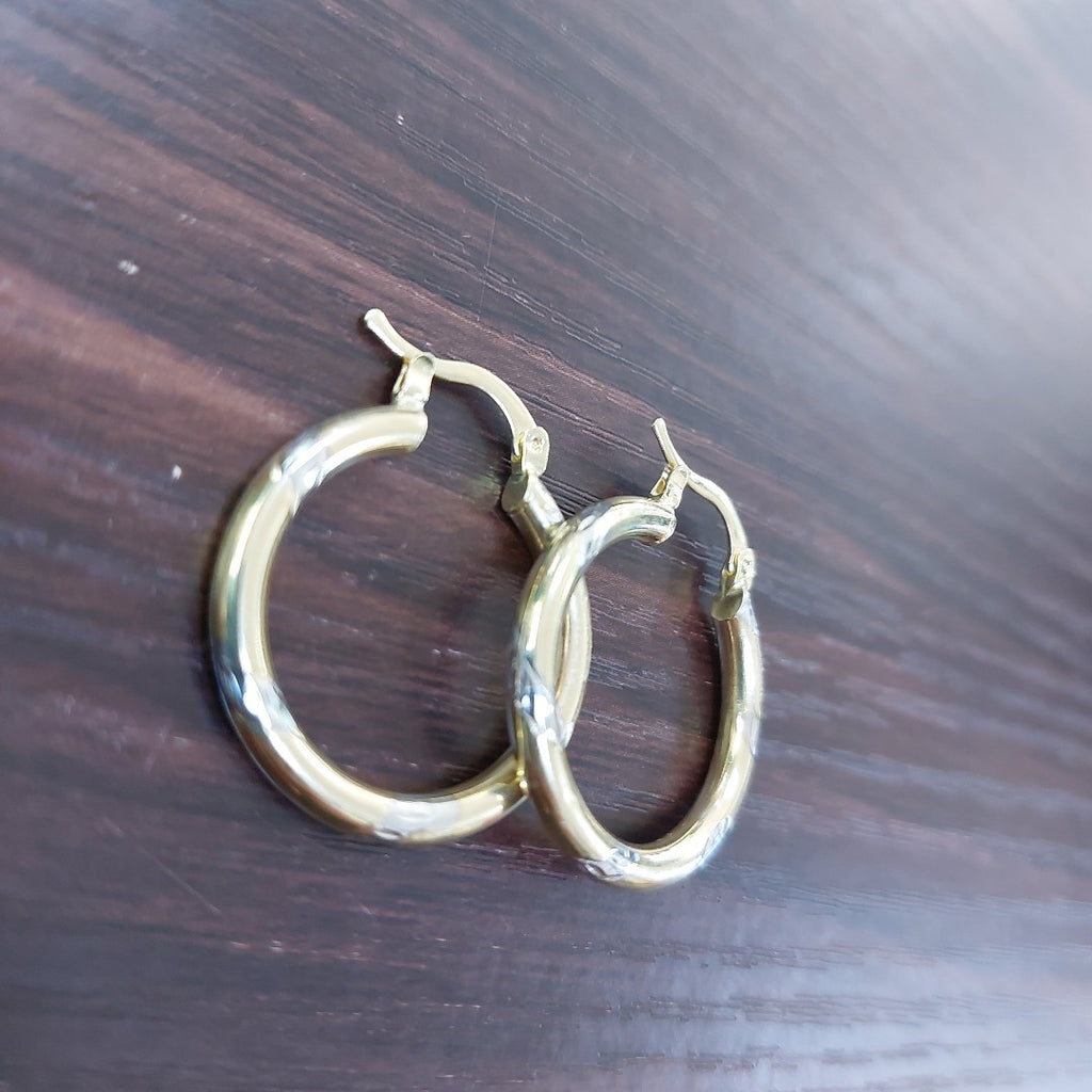 ARETES ARRACADAS MARTILLADA COMB 14K 2 GR ET 10 (NUEVO)
