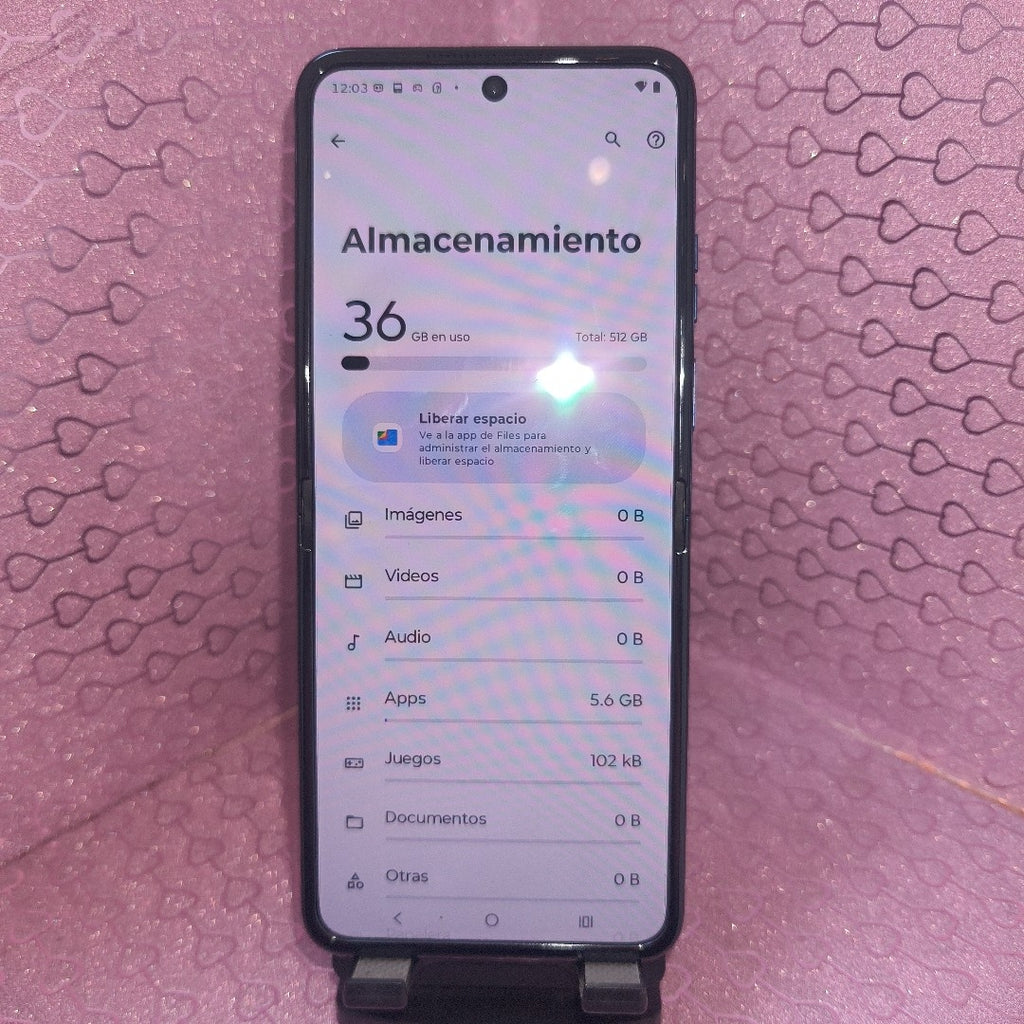CELULAR MOTOROLA RAZR 60 XT2553-1 (2025) 512 GB 12 GB RAM (SEMINUEVO)
