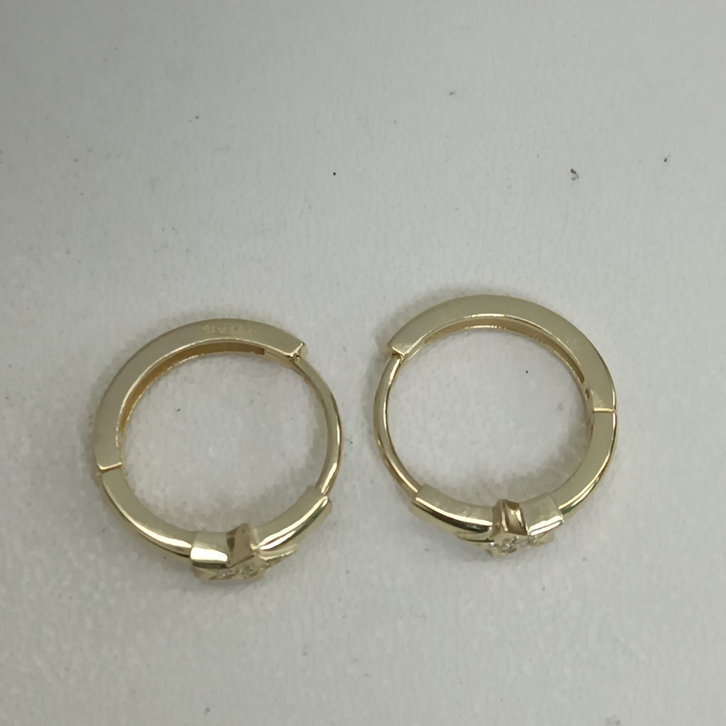 ARETES TEJIDO HUGGIES CON ESTRELLA CON CIRCONIAS 14K 2.4 GR (NUEVO)