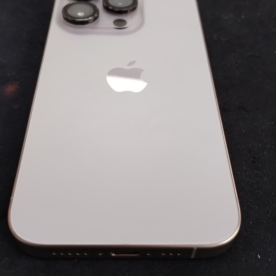 CELULAR APPLE IPHONE 15 PRO A2848 (2023) 256 GB 8 GB RAM (SEMINUEVO)