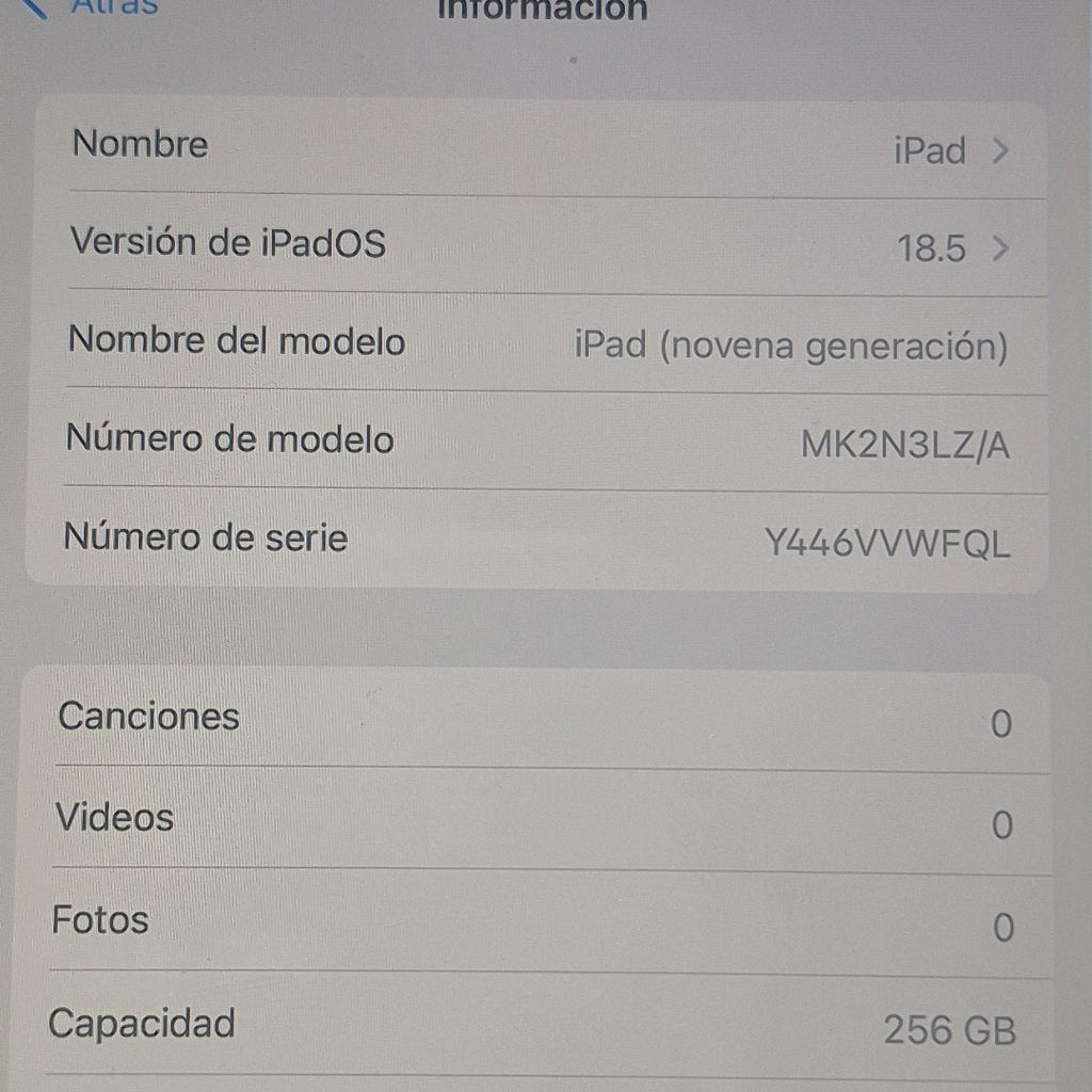 TABLETA APPLE IPAD 9 A2602 256 GB 3 GB RAM (SEMINUEVO)