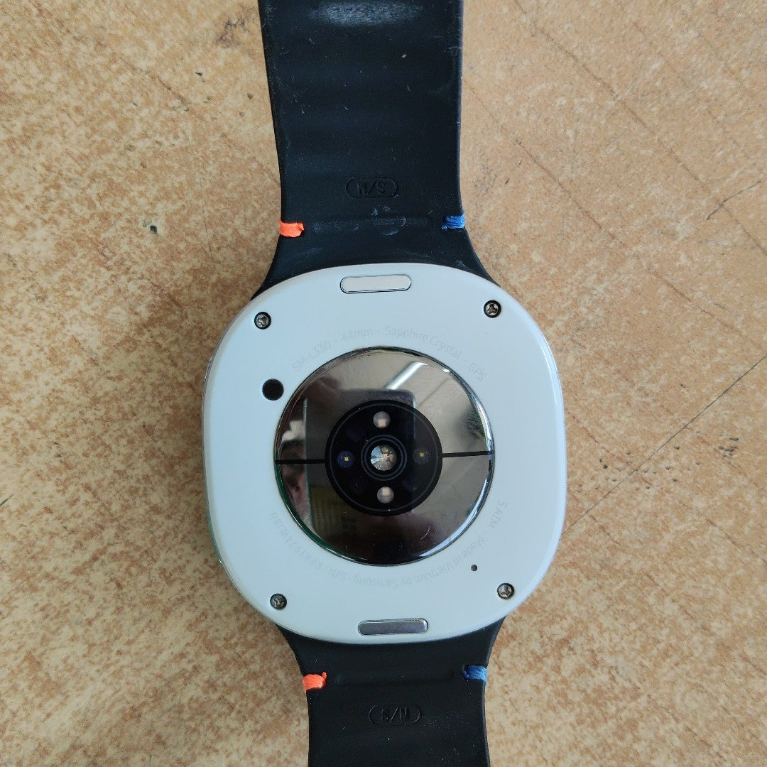 SMARTWATCH SAMSUNG GALAXY WATCH 8 SM-L330 44 MM GPS (SEMINUEVO)
