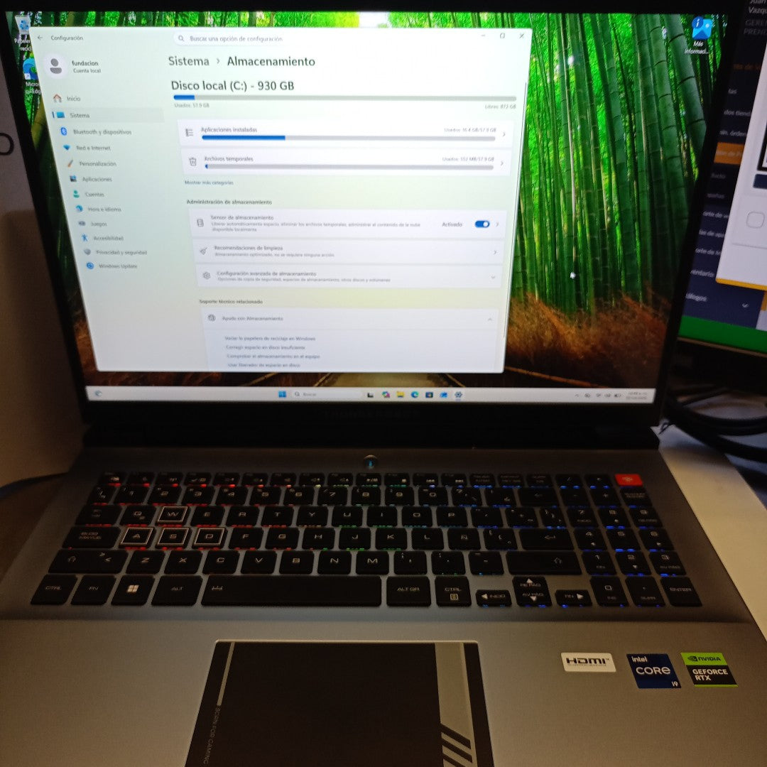 LAPTOP THUNDEROBOT TR ZERO (2024) 1 TB 32 GB RAM