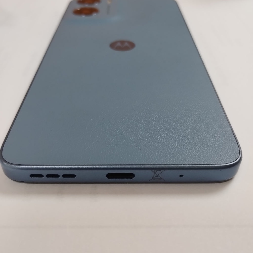 CELULAR MOTOROLA MOTO E15 XT2523-8 (2024) 64 GB 2 GB RAM (SEMINUEVO)