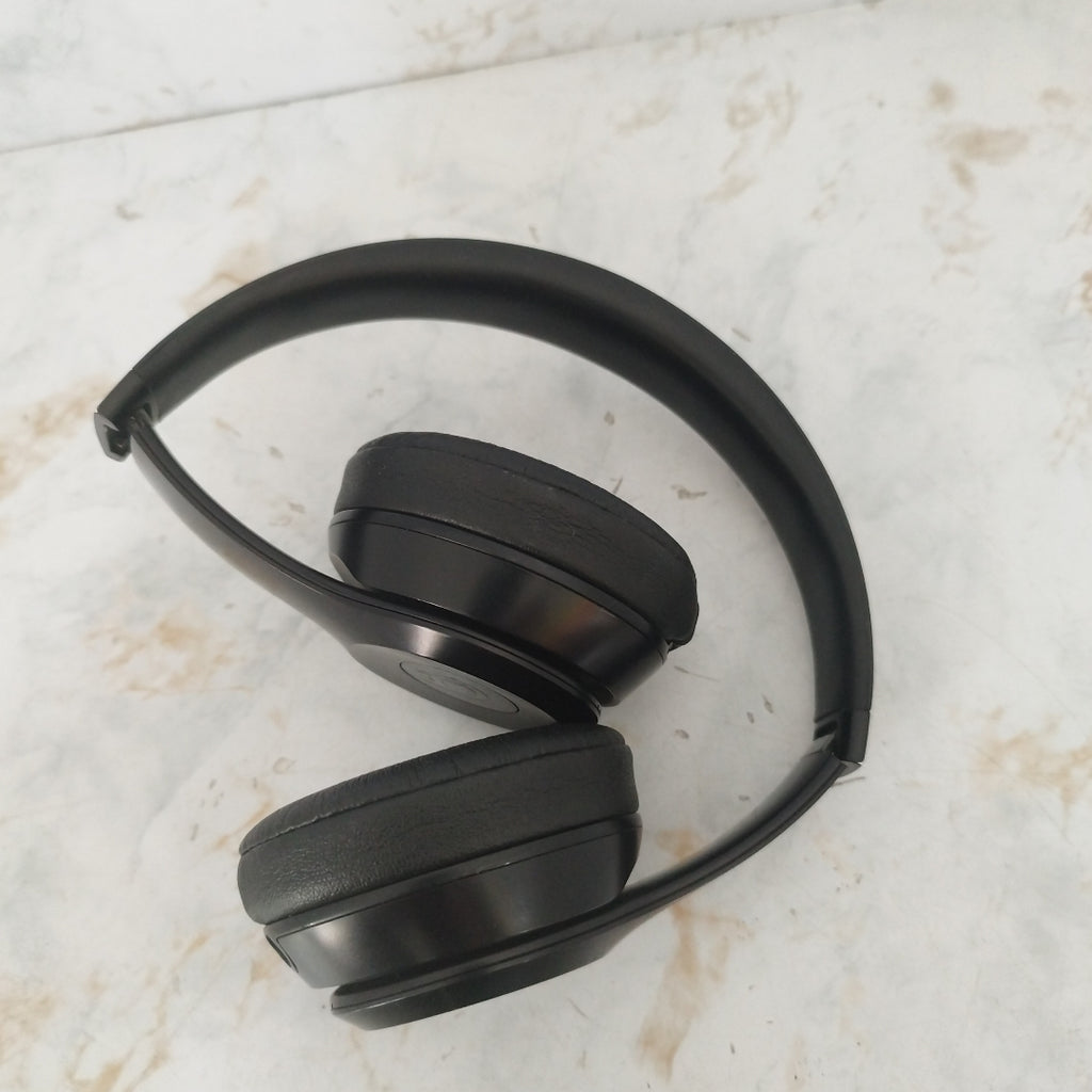 AUDIFONOS BEATS SOLO 3 INALAMBRICO ON EAR (SEMINUEVO)