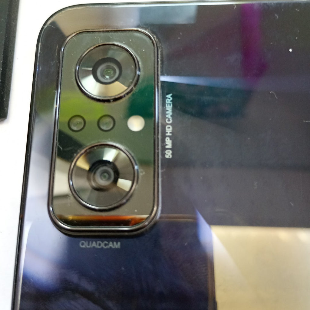 CELULAR ACER SOSPIRO AX85 (2024) 256 GB 8 GB RAM (SEMINUEVO)