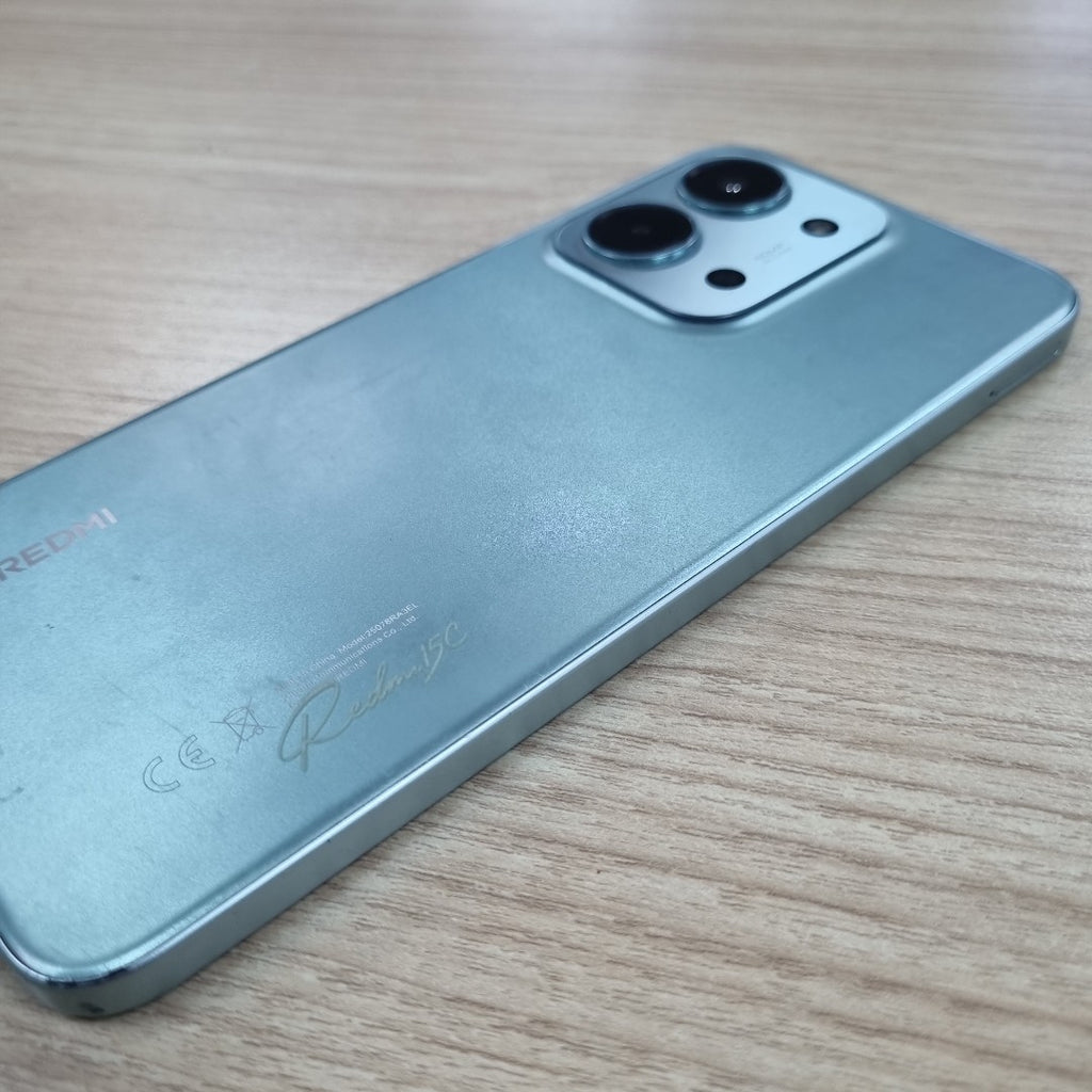 CELULAR XIAOMI REDMI 15C 25078RA3EL (2025) 256 GB 4 GB RAM (SEMINUEVO)