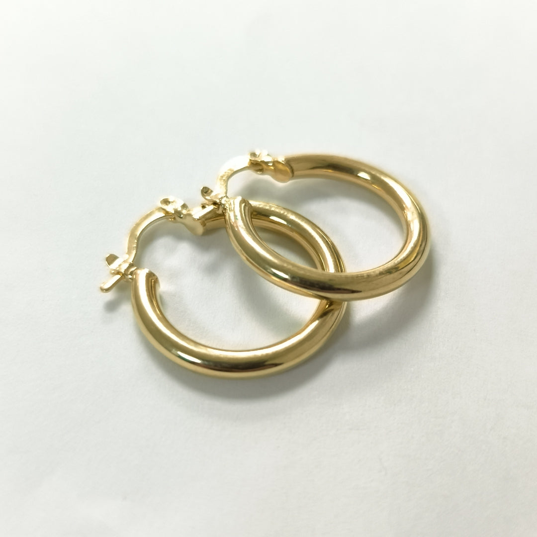 ARETES TEJIDO ARRACADAS LISAS 14K 1.9 GR (NUEVO)