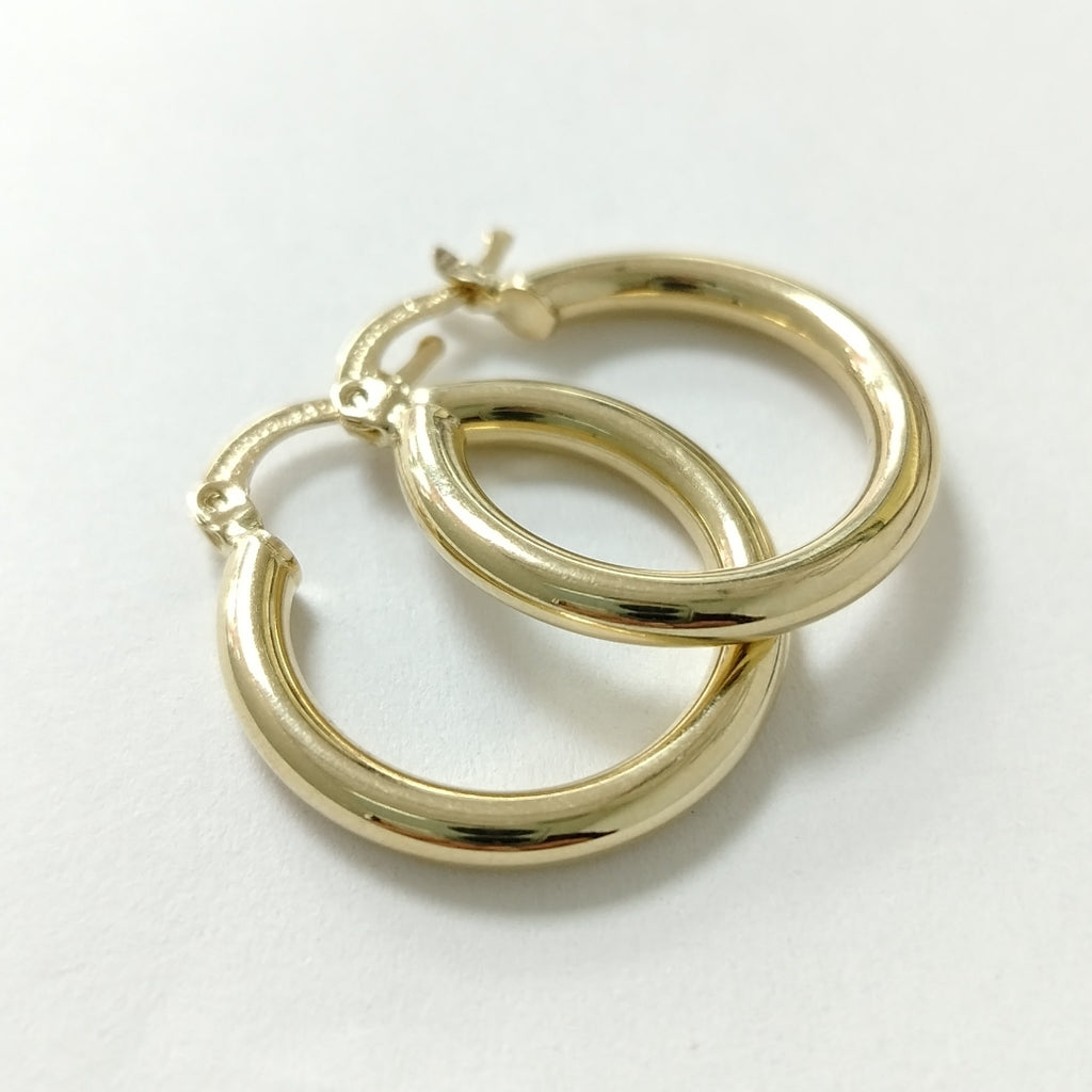 ARETES TEJIDO ARRACADAS LISAS 14K 1.9 GR (NUEVO)