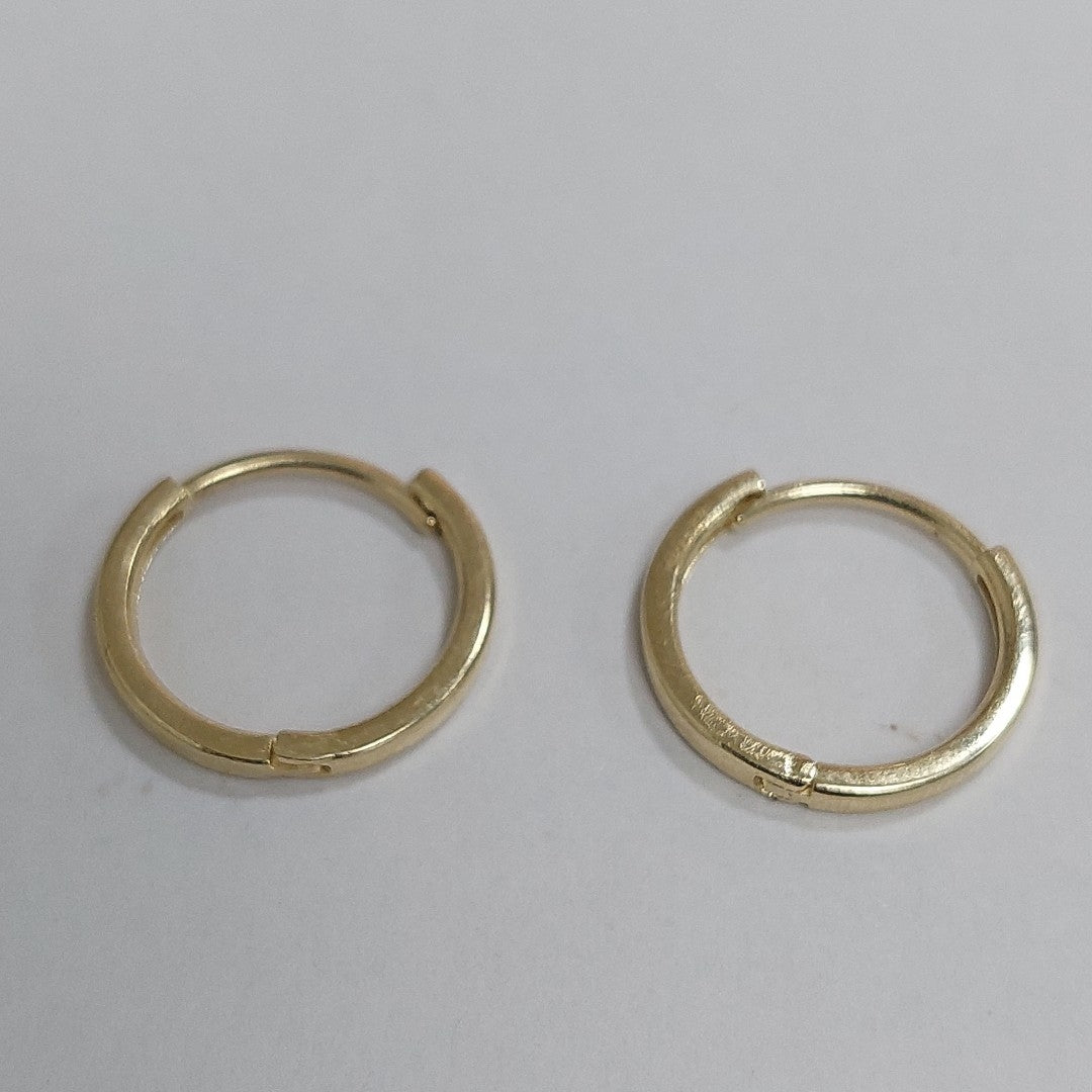 ARETES ARRACADAS LISA CHICA 14K 1.8 GR AC 81 (NUEVO)